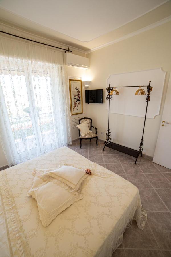 Angel Luxury Suite ซอร์เรนโต ภายนอก รูปภาพ