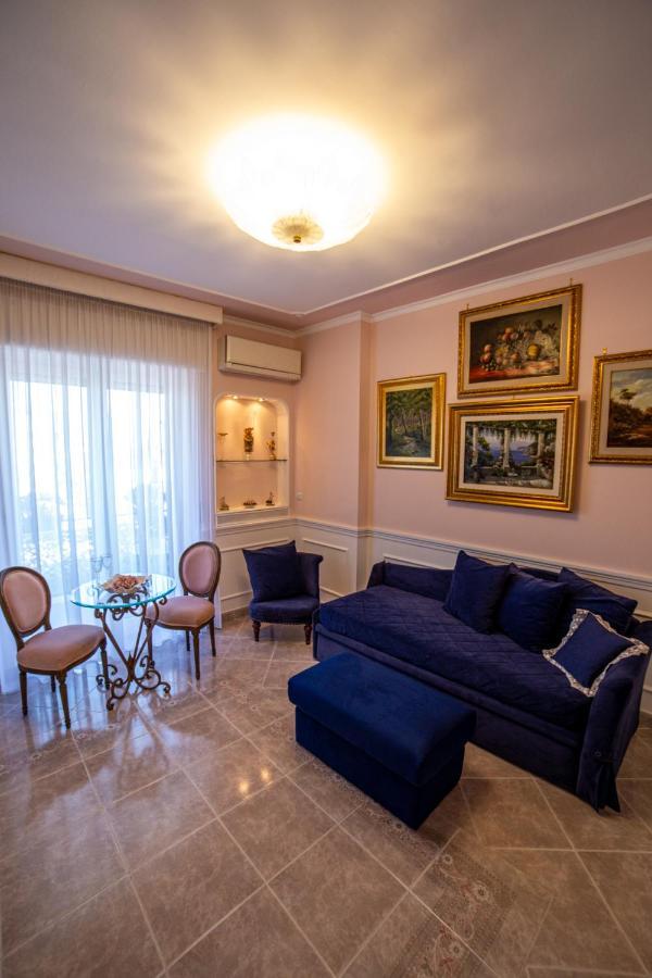 Angel Luxury Suite ซอร์เรนโต ภายนอก รูปภาพ