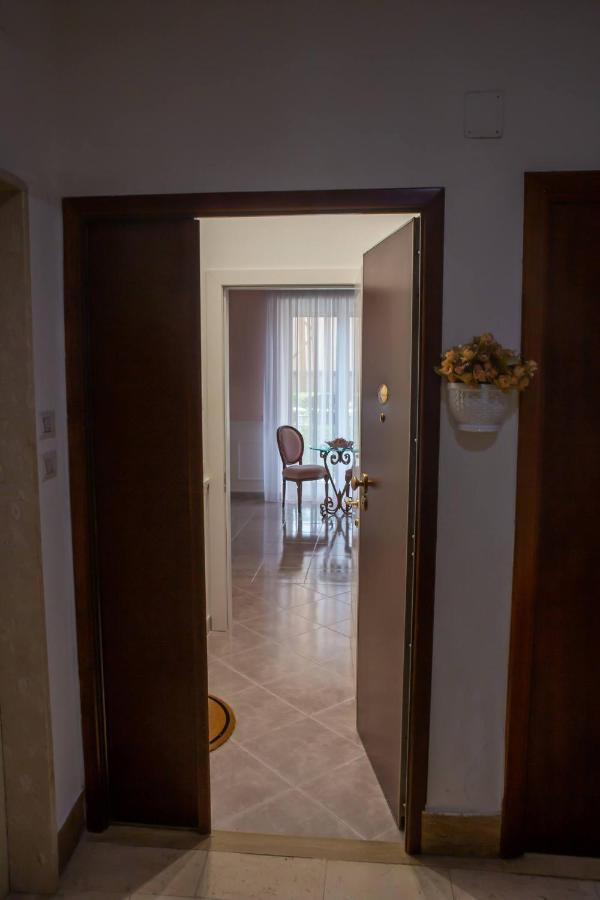 Angel Luxury Suite ซอร์เรนโต ภายนอก รูปภาพ